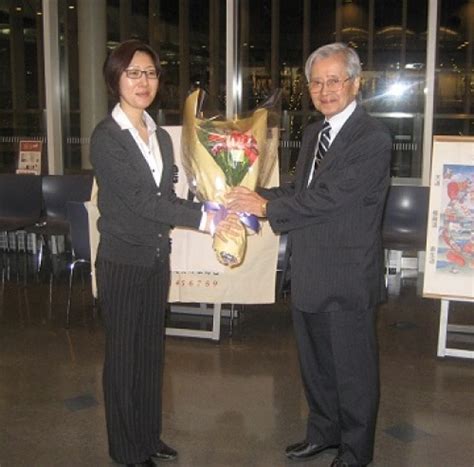 池袋暴走事故でみえた上級国民 飯塚幸三は逃亡と証拠隠滅の恐れがなく逮捕されない 在宅起訴処分にも批判の声が上がる 理由のひとつとして推測されているのは、「逃亡の恐れがない」ということです。 飯塚幸三氏. 飯塚幸三氏叙勲祝賀会を併催して12月11日計測自動制御学会力学 ...