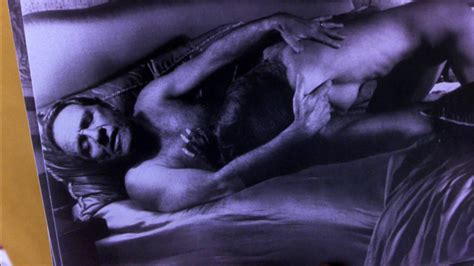 Nude Video Celebs Angie Everhart Nude Jade 1995