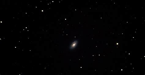 Estrellas Y Galaxias Ngc 4414 Galaxia Floculenta En Coma Berenices