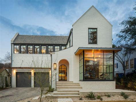 Contemporary Home Clad In Texas Limestone 2017 Faces Of Design Hgtv