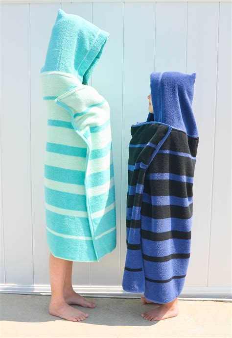 (you can also just fold the towel in half to find the center as well) once the hood is lined up perfectly with the bath towel, pin the edges together. A DIY Hooded Towel that Your Kiddo Won't Immediately ...