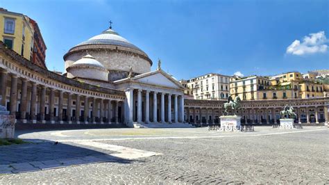 Do napoli deserve more respect as title contenders? Pictures of Naples, photo gallery and movie of Naples ...