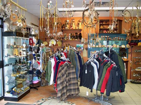 Indigenous Tourism Quebec - Essipit Innu Craft Shop