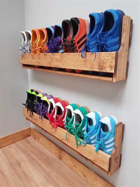 Rustic Handmade Reclaimed Wooden Ts And Furniture Diy Shoe Storage