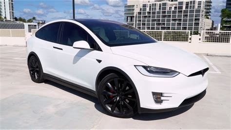 Tesla Suv 2021 Tesla Model X Review Ratings Specs Prices And Photos