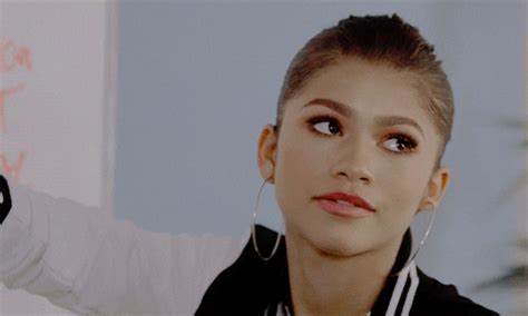 Zendaya Coleman Chevrolet  Find And Share On Giphy