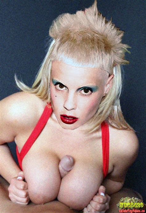 Yolandi Visser Desnuda Nude Celebrity Photos