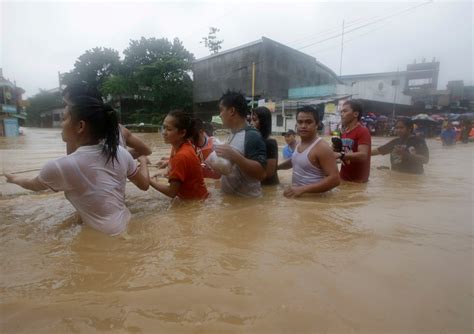 Deadly Flooding Causes Chaos In Philippines Thousands Evacuated Ctv News