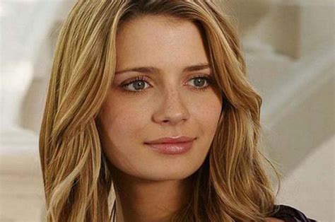 Mischa Barton Taken For Mental Evaluation After Bizarre Rants Daily Star
