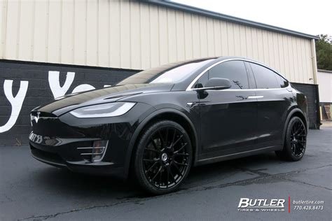Tesla Model X With 22in Forgiato Flow 001 Wheels Exclusively From