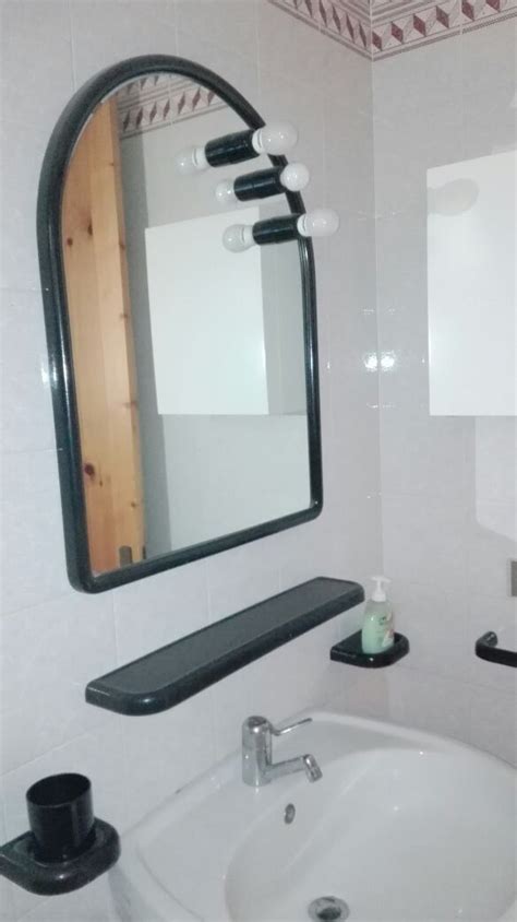 La casa vacanza in baia verde dispone di un ampio spazio esterno con vista mare, attrezzata con tavoli e sedie dove poter godere di. Casa vacanza in zona Baia Verde a Gallipoli, Salento