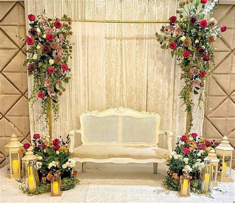 Deco Pelamin Simple Premium Photo Wedding Decorations Selective Focus