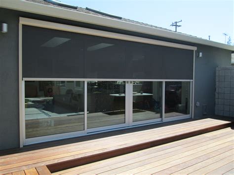 The solar screen fabric manufacturer specifically designed the material so that the edges do not fray. Retractable Solar Screens | ERS Shading | San Jose, CA