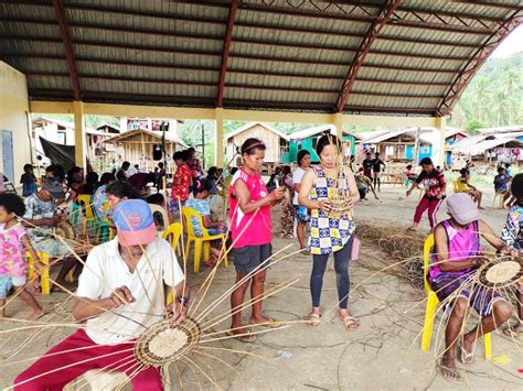 Weaving Skills Training Benefit Gigaquit Mamanwa Communities— Nickel
