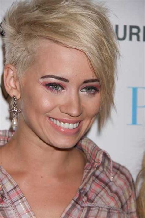 Asymmetrical haircuts really flatter both cubby and skinny girls, are trendy and easy to style. 15+ Cute Hairstyles for Short Hair | Short Hairstyles 2018 ...