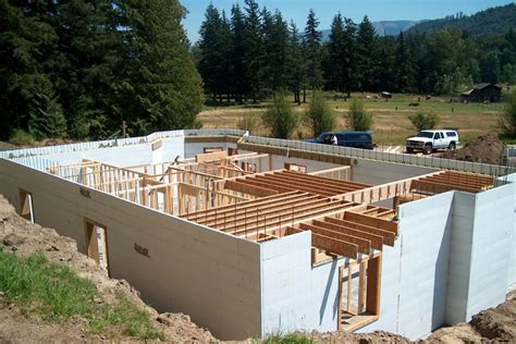 4 Reasons To Use Insulated Concrete Form For Your New Home Dig This