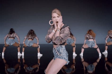 Taylor Swift Shake It Off Gelecekten