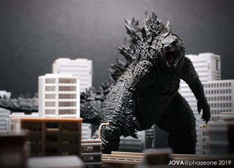 A new mold entirely, a kong figure finally entered the monsterarts line with the release of godzilla vs. Godzilla 2019 (S.H.MonsterArts) | Godzilla, Godzilla toys ...