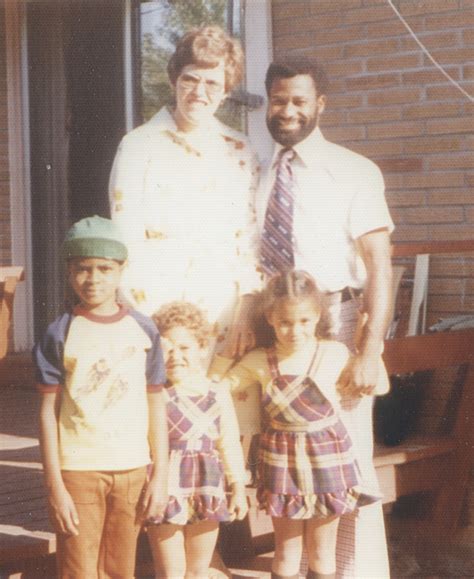 Who Are Lisa Bonets Parents? - The Good Mother Project