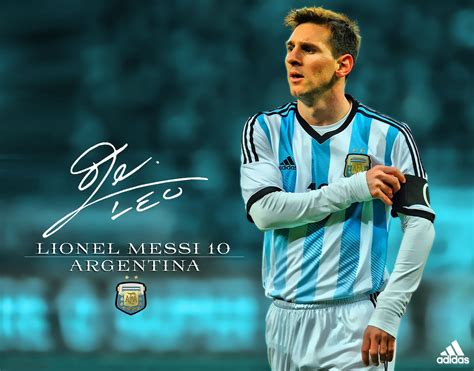 La camiseta de parís saint germain con el nombre de lionel messi y el número 30 se agotó en cuestión de horas en la tienda oficial online del club y recién estará disponible para septiembre. 50 wallpapers de Messi con la camiseta argentina ...
