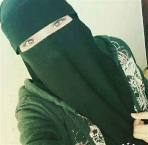 Pin Van Sarah Hashim Op Niqab Selfies Sluier