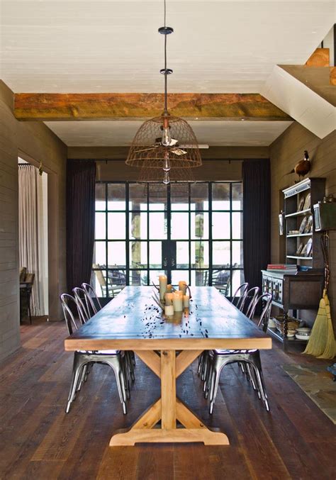 Trestle Table In A Farmhouse Style Dining Room Decoist