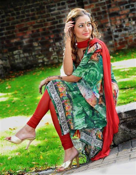 Pakistani Girls Salwar Kameez Beauty Of The Day Indian Girls Images Beautiful Leggings
