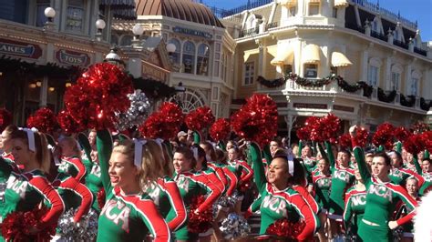 Disney Parks Christmas Day Parade Taping Nca And Nda Performance Youtube