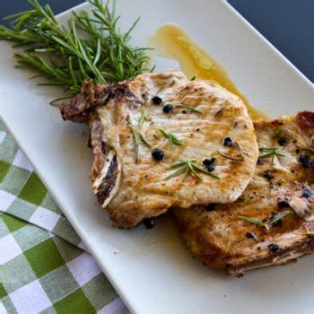 A simple oven tray will work too. Pan Fried Pork Chops With Juniper & Rosemary - Italian Food Forever