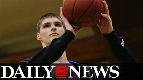 Romanian Teen Basketball Player Is 7 Foot 6 Inches Tall And Only 184 Pounds Youtube
