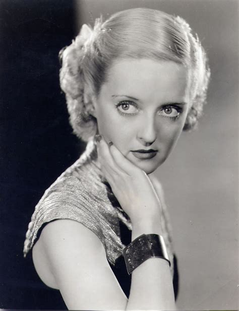 Classic Hollywood 40 Bette Davis