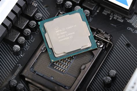 The browser version you are using is not recommended for this site. Intel i3 7350K 4.2Ghz Benchmarks Leaked - Outperforms i5 ...