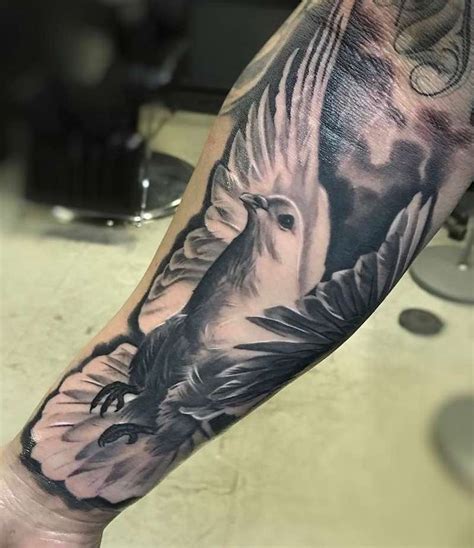 Of course, you should always see an expert if you suspect the tattoo is infected. Pin by Mayhomi Mercado on Dove tattoo | Dove tattoos, Dove ...