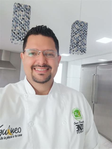 Omar Revollo, el nuevo Chef Actual - La Revista Actual ...