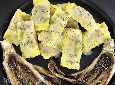 Il ripieno a base di radicchio, in questo. Denny Chef Blog: Ravioli al dentice, radicchio rosso di ...