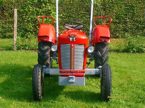 Agco Massey Ferguson Mf 30 Mf30 1964 Agricultural Tractor Photo And Specs
