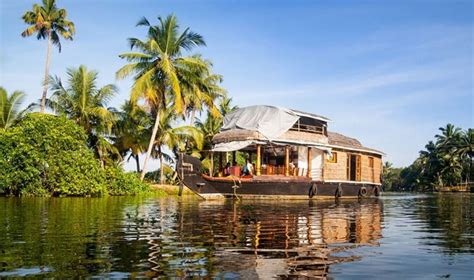 Kerala Romantic Holidays Book 6 Days Kerala Romantic Tour Package