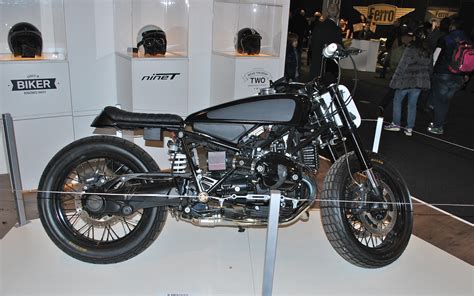 Inspiriert von den bmw motorrädern der 1930er und den rennwagen der frühen 1960er jahre steht das unikat auf der handbuilt motorcycle show in austin. 9 T by Blitz | Inazuma café racer