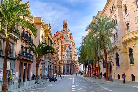 Valência A Cidade Em Que História E Modernidade Se Fundem Em Sintonia