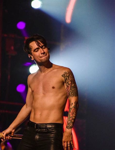 Pin By Nancy Estep On Brendon Urie Brendon Urie Panic At The Disco Disco