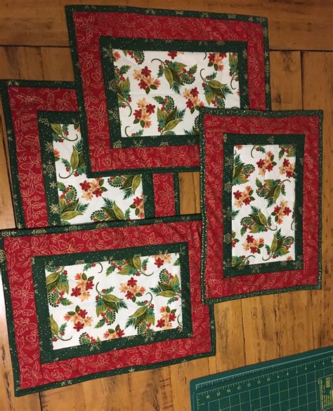 Quilt 55 Christmas Placemats 2017 Placemats Patterns Quilted Placemat Patterns Place Mats