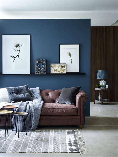 What Colours Go With Blue In Living Room