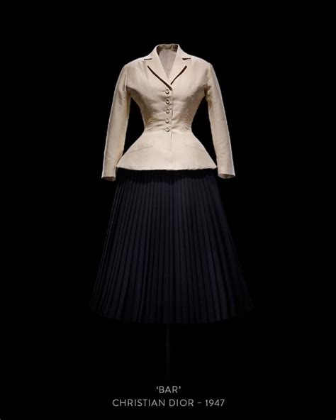 Dior Bar Jacket La Storia Di Un Cult Della Moda Mondiale