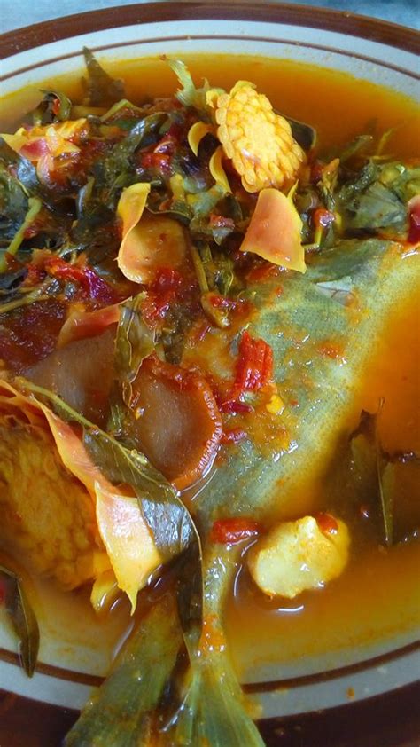 Ikan siakap masak kengsom resepi masakan thai. 10 Resepi Ikan Bawal Sedap & Wajib Cuba - Saji.my