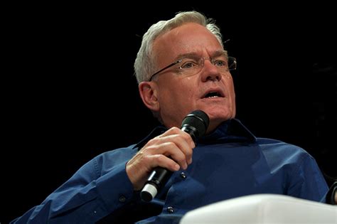 Bill Hybels Resigns At Willow Creek Amid Misconduct Accusations Facts
