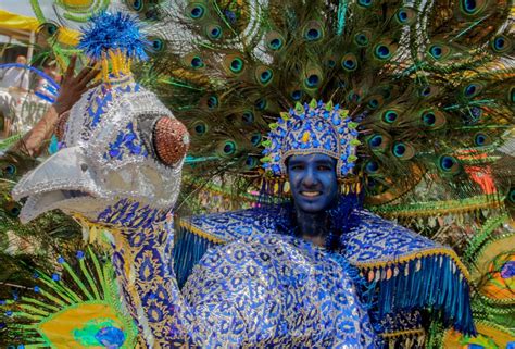 Carnival in Trinidad Takes the Party to the Streets | TravelSquire