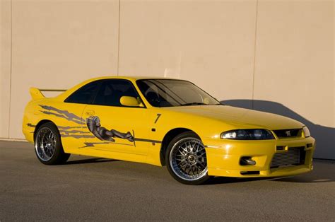The fast and the furious is a 2001 action film directed by rob cohen and starring vin diesel, michelle rodriguez, jordana brewster, and paul walker. fast and furious 1 cars - Google Search | Nissan skyline ...