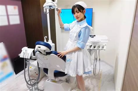Tokyo Dentist Has Cosplay Maids To Ease Visiting Fear Daily Star