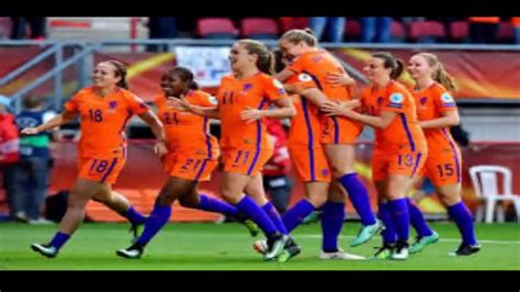 Lieke martens joined barcelona last year and has her sights set on the la liga title. Lieke Martens - Messi in Women's Football | FC Barcelona ...