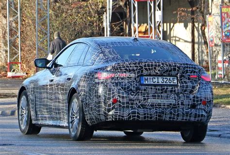 Meet the bmw i4 m50, bmw's first truly hot ev. 2022 BMW i4 M Performance Won't Be a Drag Strip King ...
